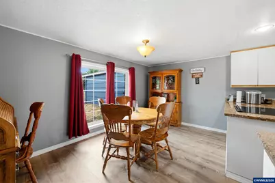 3055 Hollywood Dr NE, Salem, OR 97305 - Photo 14