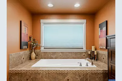 5489 Salal St SE, Salem, OR 97306 - Photo 38