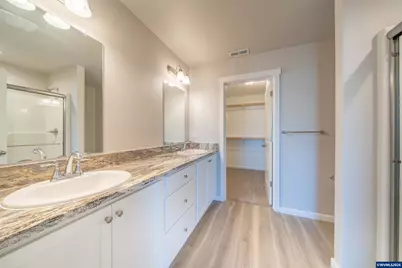 1657 SE Barberry Av, Dallas, OR 97338 - Photo 28
