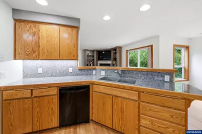 986 Henning Wy N, Keizer, OR 97303 - Photo 16