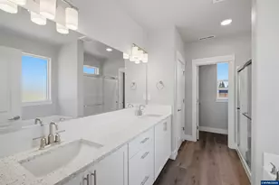 356 E Kisling Ave, Brownsville, OR 97327 - Photo 18