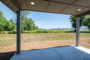 356 E Kisling Ave, Brownsville, OR 97327 - Photo 38