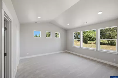 356 E Kisling Av, Brownsville, OR 97327 - Photo 16