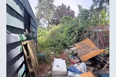 1453 Ruge St NW, Salem, OR 97304 - Photo 4