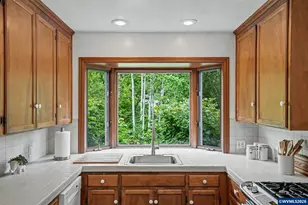 1101 SW Sunset Dr, Corvallis, OR 97333 - Photo 20