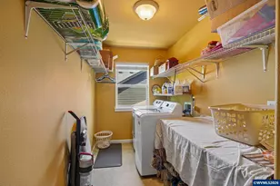 325 Stellers Eagle St NW, Salem, OR 97304 - Photo 40