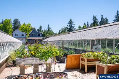 3751 Village Center Dr SE, Salem, OR 97302 - Photo 36