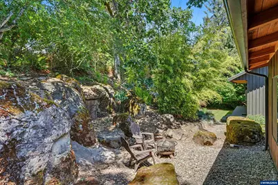 200 Welch St, Silverton, OR 97381 - Photo 44