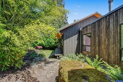 200 Welch St, Silverton, OR 97381 - Photo 46
