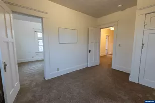 2306 3rd St, Tillamook, OR 97141 - Photo 26