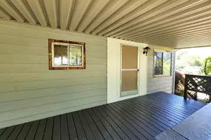 38129 Weirich Dr, Lebanon, OR 97355 - Photo 6