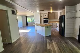 38129 Weirich Dr, Lebanon, OR 97355 - Photo 18