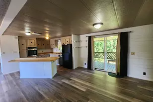 38129 Weirich Dr, Lebanon, OR 97355 - Photo 16