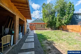 1020 N 3rd St, Woodburn, OR 97071 - Photo 46