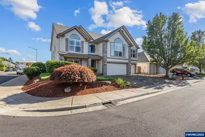 762 Burgundy Av NE, Keizer, OR 97303 - Photo 2