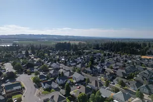 762 Burgundy Ave NE, Keizer, OR 97303 - Photo 48
