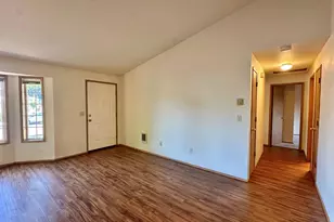 409 SE Villa Dr, Corvallis, OR 97333 - Photo 2