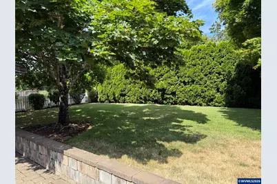 777 Eisenhower Dr NW, Salem, OR 97304 - Photo 26