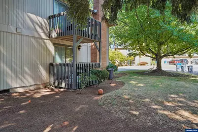 2151 National Ct SE, Salem, OR 97306 - Photo 6