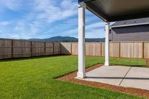 237 NW Newcastle St, Dallas, OR 97338 - Photo 4