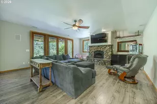 6415 NW Kestrel Hill Ln, Corvallis, OR 97330 - Photo 34