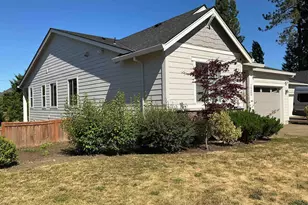 1525 N River Alder St, Canby, OR 97013 - Photo 2
