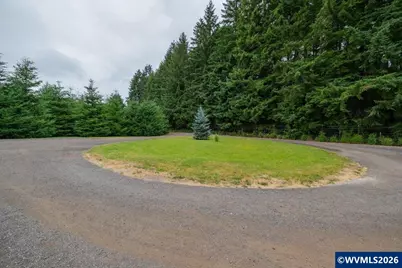 38712 River Dr, Lebanon, OR 97355 - Photo 6
