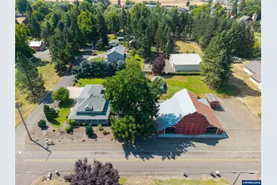 32140 Tangent Dr, Tangent, OR 97389 - Photo 2