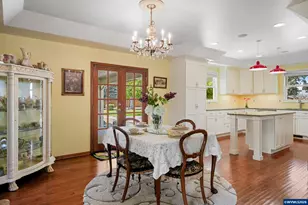 32140 Tangent Dr, Tangent, OR 97389 - Photo 12