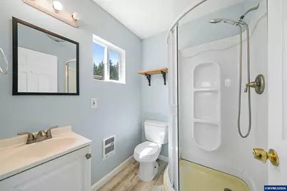 32140 Tangent Dr, Tangent, OR 97389 - Photo 32