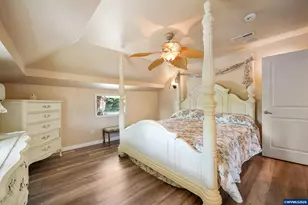 32140 Tangent Dr, Tangent, OR 97389 - Photo 6