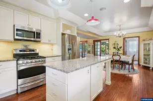 32140 Tangent Dr, Tangent, OR 97389 - Photo 14