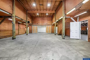 32140 Tangent Dr, Tangent, OR 97389 - Photo 36