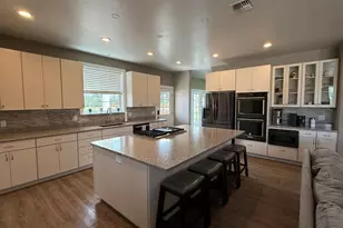 38053 Robinson Dr, Scio, OR 97374 - Photo 6