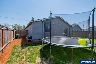 537 Russell Dr, Lebanon, OR 97355 - Photo 34