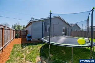 537 Russell Dr, Lebanon, OR 97355 - Photo 34