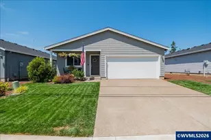 537 Russell Dr, Lebanon, OR 97355 - Photo 1