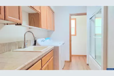 2875 NW 13th St, Corvallis, OR 97330 - Photo 36
