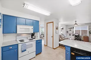 842 29th Ave, Sweet Home, OR 97386 - Photo 14