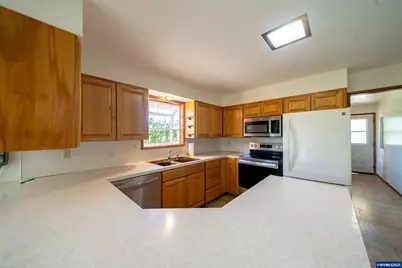 11124 Wagner Rd, Lyons, OR 97358 - Photo 10