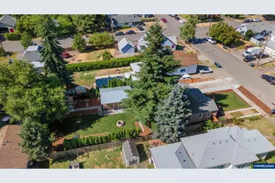 452 College St S, Monmouth, OR 97361 - Photo 40