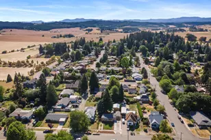 452 College St S, Monmouth, OR 97361 - Photo 44