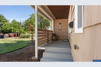 452 College St S, Monmouth, OR 97361 - Photo 4