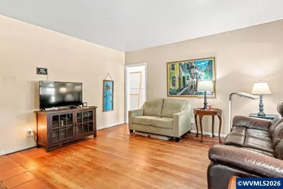 90 E B St, Halsey, OR 97348 - Photo 6