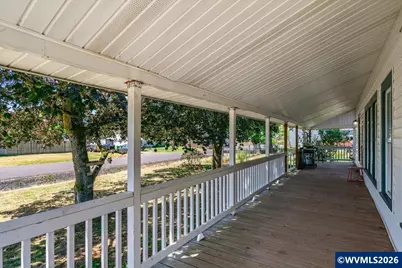 90 E B St, Halsey, OR 97348 - Photo 36