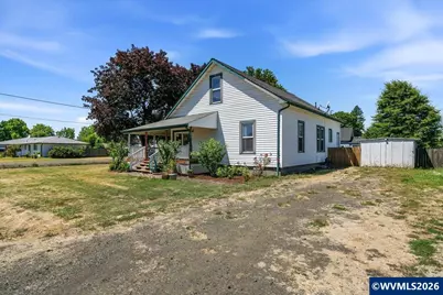90 E B St, Halsey, OR 97348 - Photo 38