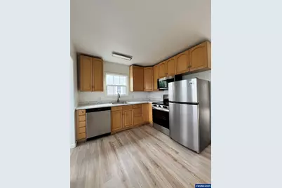 911 Jq Adams St, Oregon City, OR 97045 - Photo 4