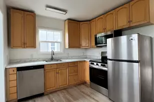 911 Jq Adams St, Oregon City, OR 97045 - Photo 4