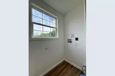 911 Jq Adams St, Oregon City, OR 97045 - Photo 14