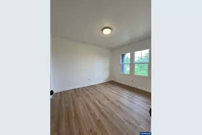 911 Jq Adams St, Oregon City, OR 97045 - Photo 16